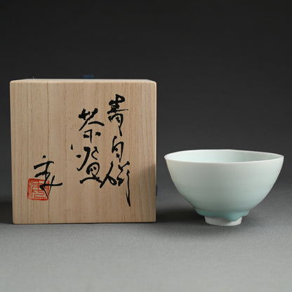 Seihakuji Chawan Tea Bowl ー“青白磁 茶碗”