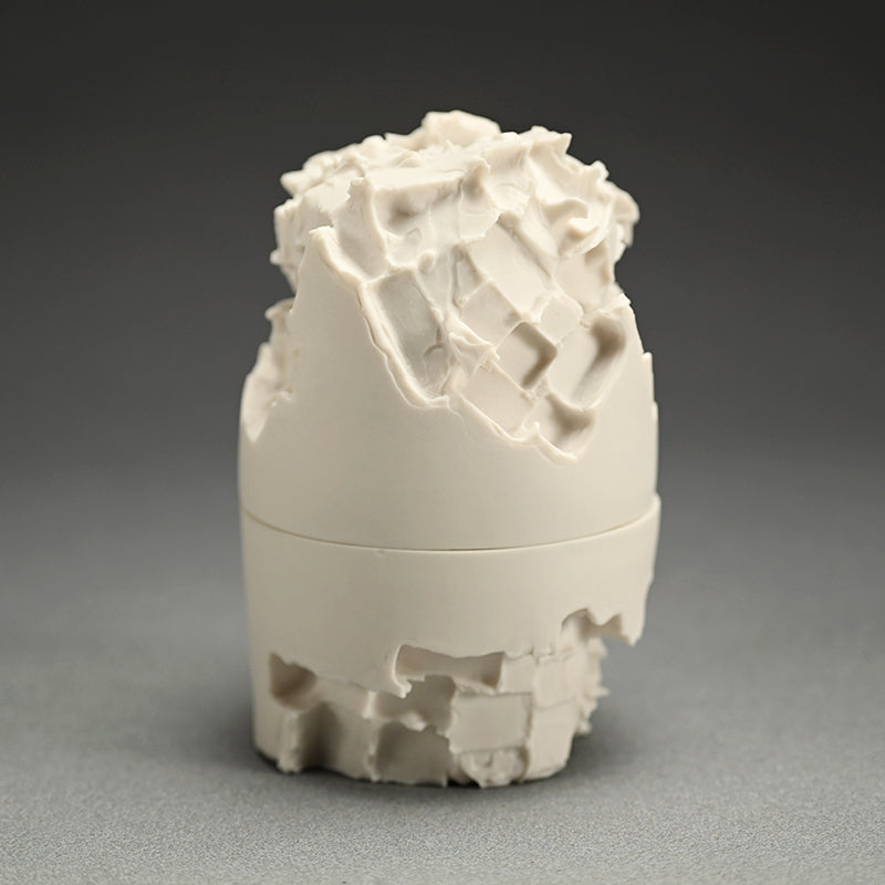 Covered Porcelain Vessel