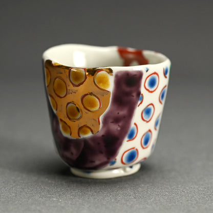 Brilliantly Colored Guinomi Sake Cup ー 松田 百合子 “盃”