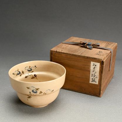 19th century Mizoroyaki Chawan Tea Bowl from Kyoto ー"御菩薩焼 茶碗"