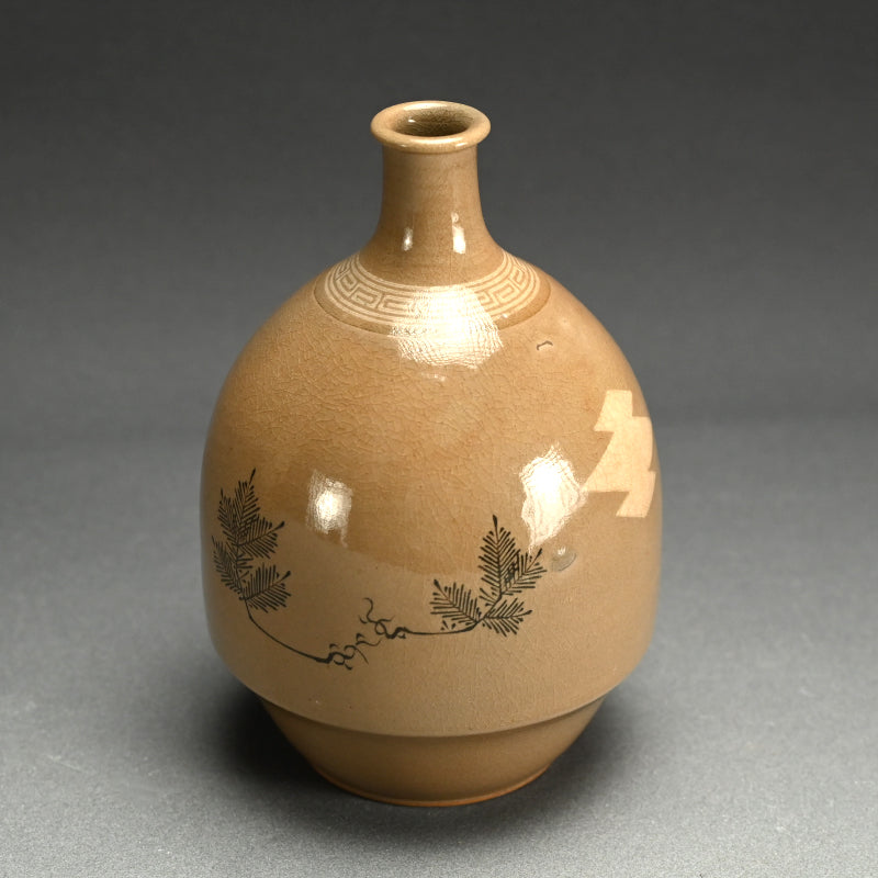 Museum Quality Edo period Fushina-yaki Sake Jar