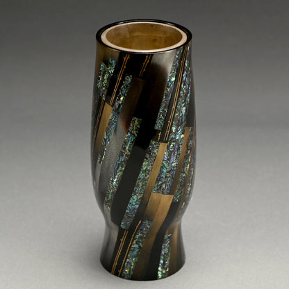 Unusual Inlayed Lacquer Vase ー服部 峻昇 "花入"