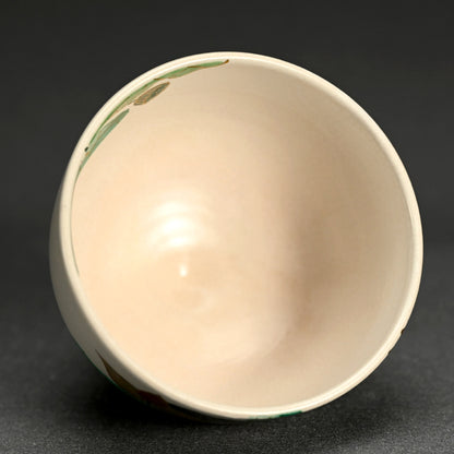 Exquisite Lotus Chawan Tea Bowl ー水出 勝 "白釉 蓮 茶盌"