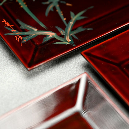 Lacquer 5 Plate Set ー張間 麻佐緒 “歳特記 四季草花 漆絵銘々皿”