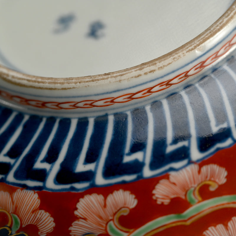 2 Luxurious Daishoji-Imari Porcelain Dragon Bowls, Kutani ー奇玉宝鼎之珍