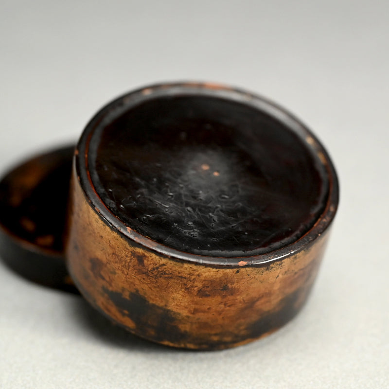 Ancient Japanese Lacquered Gold Kogo Incense Case