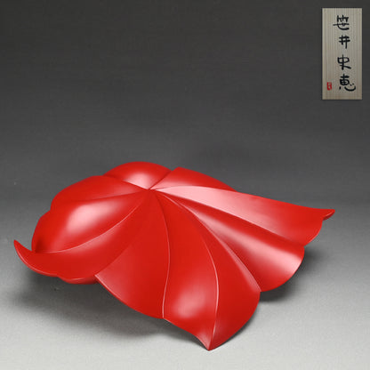 Contemporary Lacquer Object by Female Artist ー笹井 史恵 “舞”