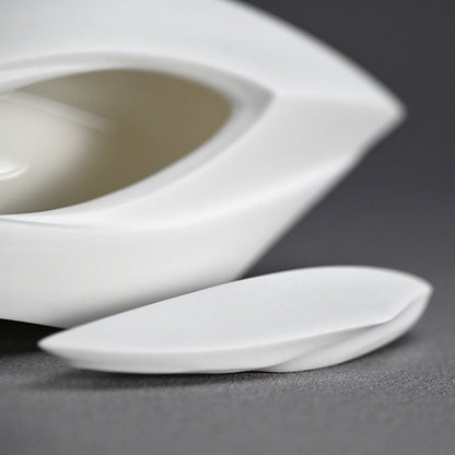 Katakuchi Sake Serving Vessel ー松村 淳 “Divergence 4.02