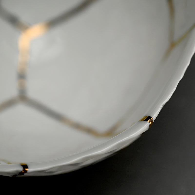 Kintsugi Porcelain Chawan Tea Bowl ー堀 貴春 "茶碗"