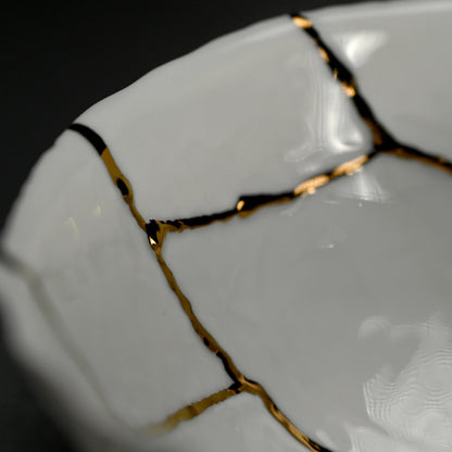 Kintsugi Porcelain Chawan Tea Bowl ー堀 貴春 "茶碗"