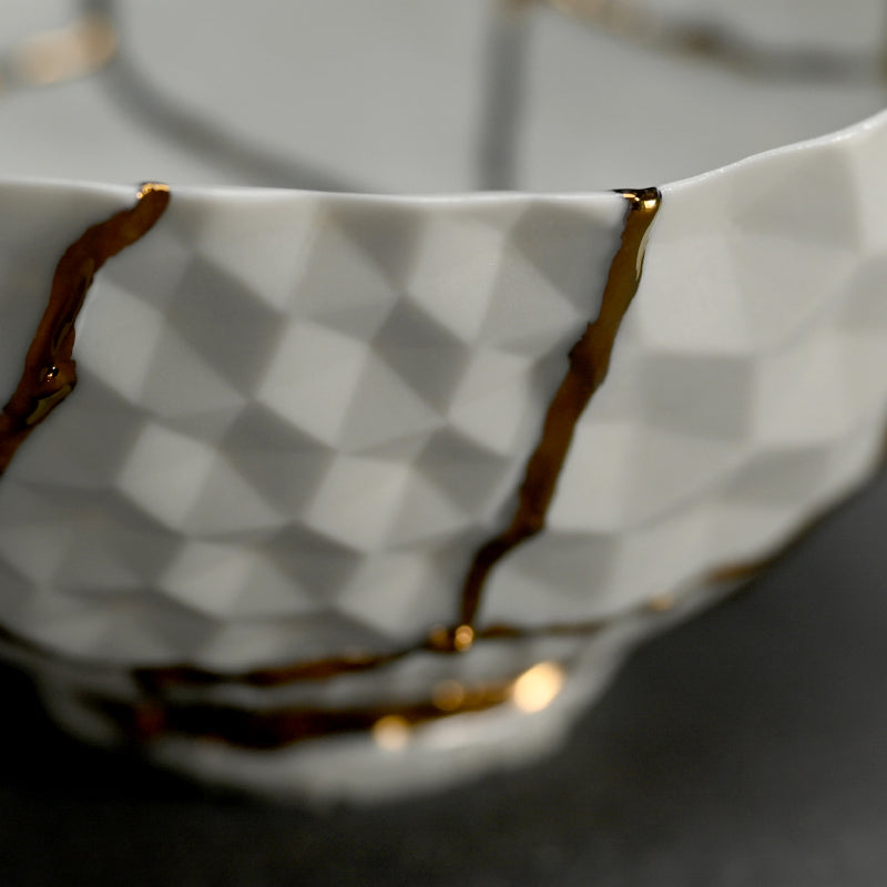 Kintsugi Porcelain Chawan Tea Bowl ー堀 貴春 "茶碗"