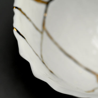 Kintsugi Porcelain Chawan Tea Bowl ー堀 貴春 "茶碗"