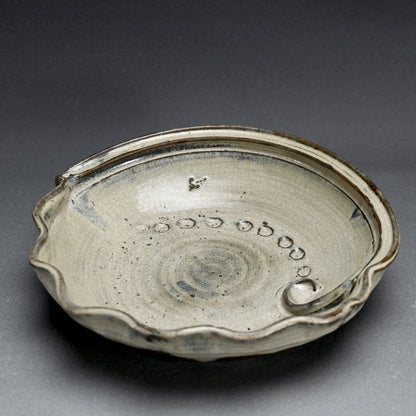 18th century Katratsu Awabi Bachi Ceramic Dish