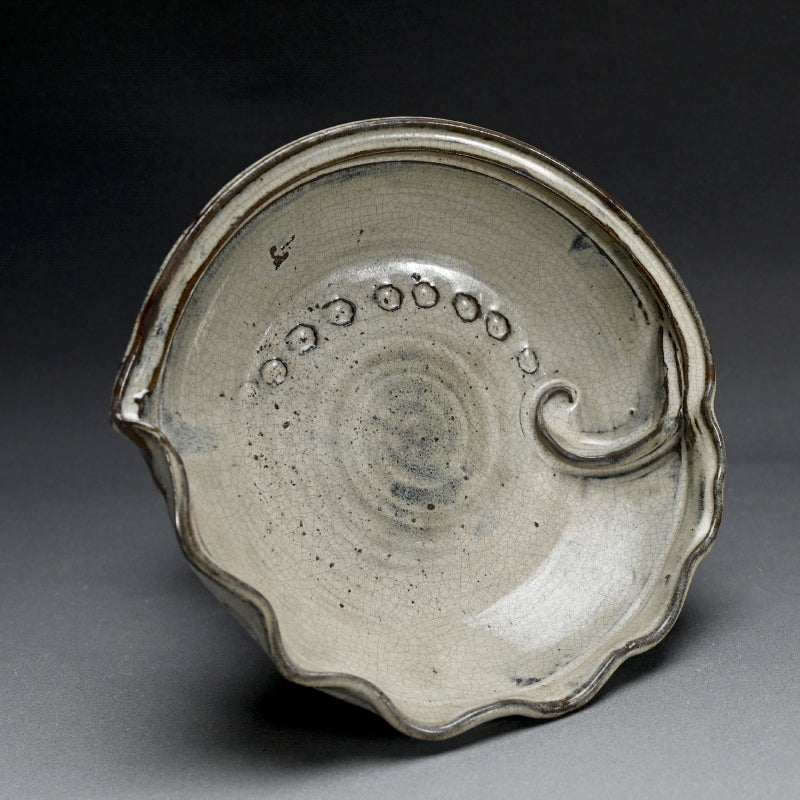 18th century Katratsu Awabi Bachi Ceramic Dish