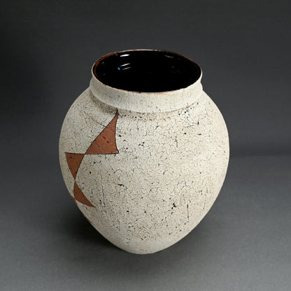 White Tamba Vase ー市野 健太 “彩色 花器"