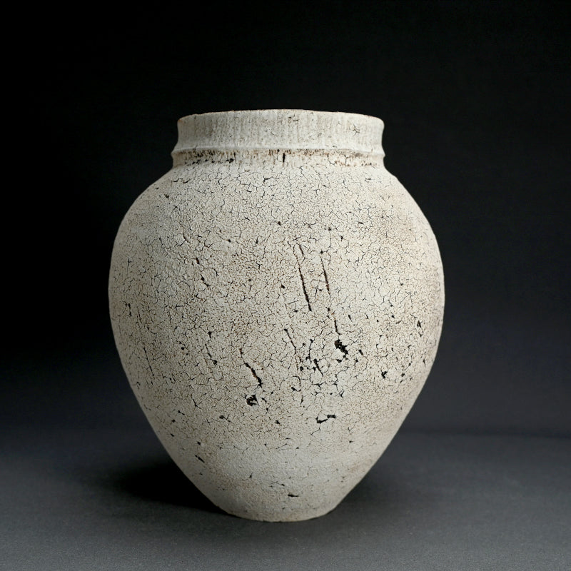 White Tamba Vase ー市野 健太 “彩色 花器"