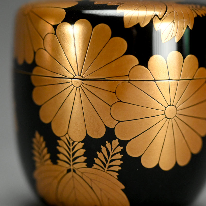 Lacquer Natsume with Imperial Crest by Shunho