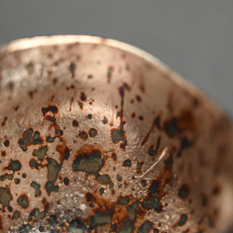 Glass Guinomi Sake Cup ー奥島 圭二 “玻璃髹漆盃箔押”