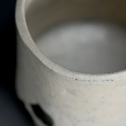 Shiro Raku Chawan Tea Bowl ー橋本 知成 "白楽筒茶碗"