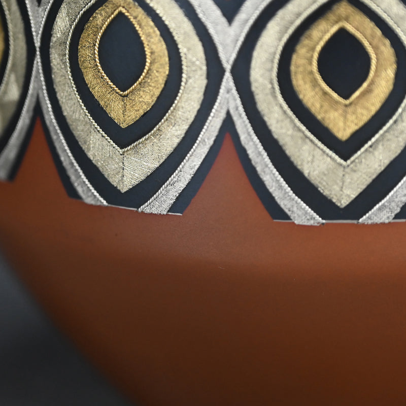 Contemporary Metal-craft Vase ー鹿島 和生 "象嵌金彩銅赤銅合せ花器"