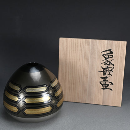 Contemporary Metal-craft Tsubo ー鹿島 和生 "象嵌壺"
