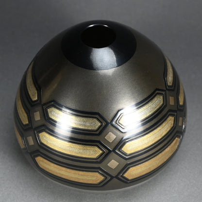 Contemporary Metal-craft Tsubo ー鹿島 和生 "象嵌壺"
