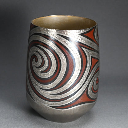 Contemporary Swirling Pattern Metal Vase ー鹿島 和生 “布目象嵌銷盛流渦文花器”