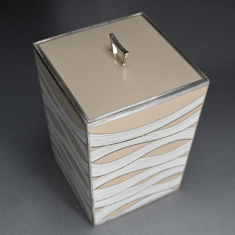 Exhibited Contemporary Cloisonne Mizusashi ー柴田 明 "有線七宝水指"