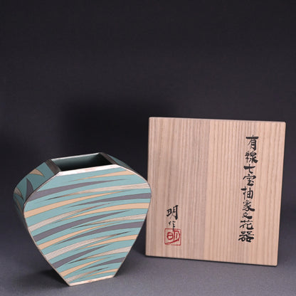 Contemporary Cloisonne, 2017 ー柴田 明 "有線七宝抽象文花器"