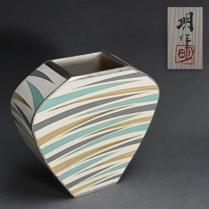 Contemporary Cloisonne Vase, 2017 ー柴田 明 "有線七宝抽象文花器"