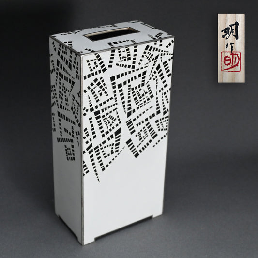 Contemporary Cloisonne Vase ー柴田 明 “有線七宝抽象文花器”