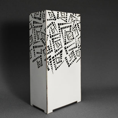 Contemporary Cloisonne Vase ー柴田 明 “有線七宝抽象文花器”