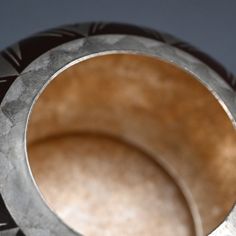 Silver-work Japanese Vase ー鹿島 和生 "銷盛銀彩鉄花器"