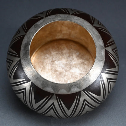 Silver-work Japanese Vase ー鹿島 和生 "銷盛銀彩鉄花器"