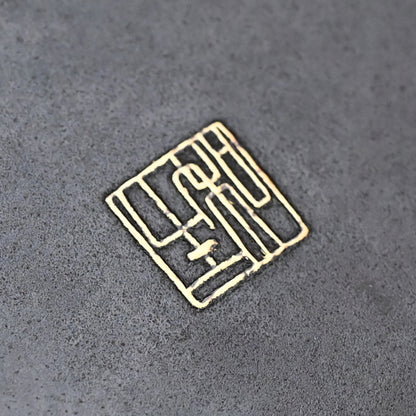 Silver-work Japanese Vase ー鹿島 和生 "銷盛銀彩鉄花器"