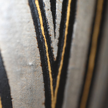 Contemporary Craft Metal-work Vaseー鹿島 和生 "銷盛象嵌鉄花器 炎"