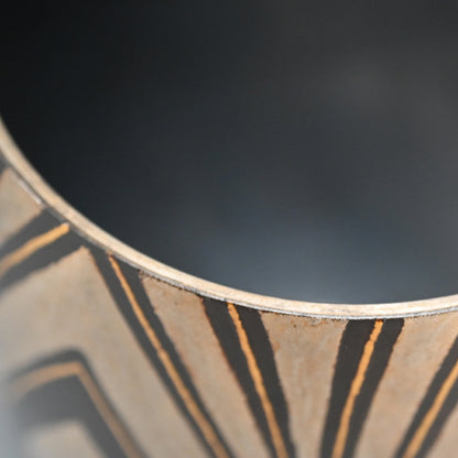 Contemporary Craft Metal-work Vaseー鹿島 和生 "銷盛象嵌鉄花器 炎"