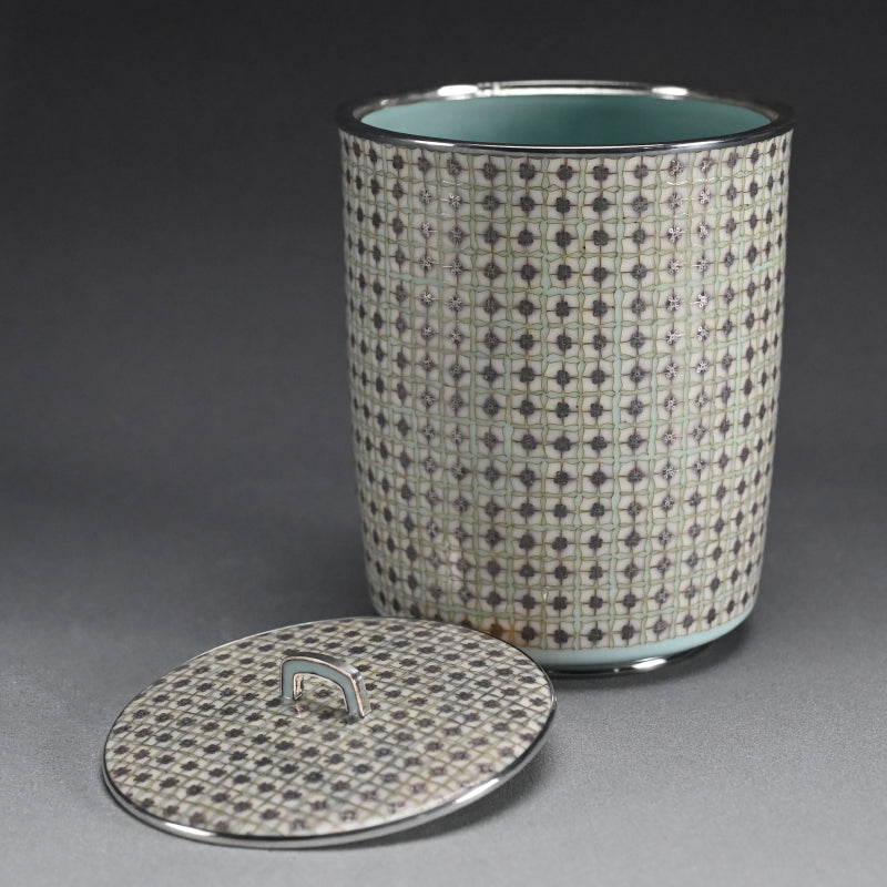 Intense Cloisonne Mizusashi ー柴田 明 "七宝華文水指"