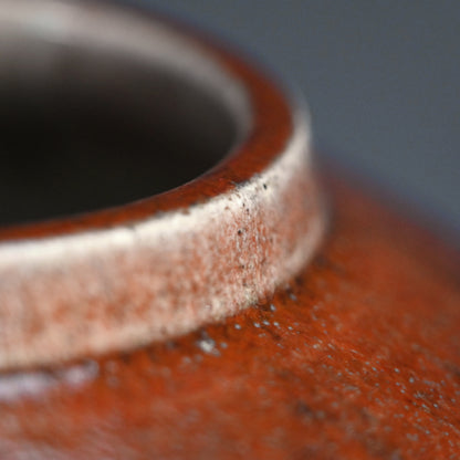 Exquisite Red Glazed Vase ー大森 光彦 "窯変花瓶"