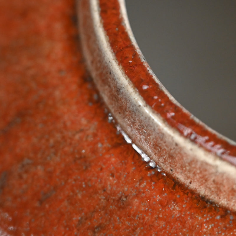 Exquisite Red Glazed Vase ー大森 光彦 "窯変花瓶"
