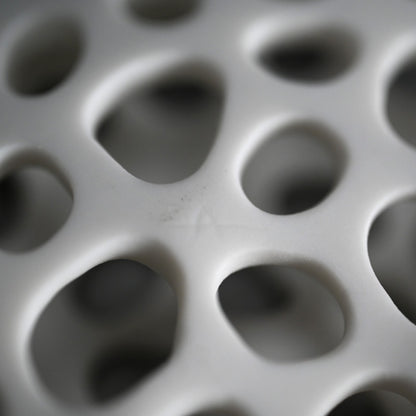 Sake Cup with Skeletal Pillow ー加藤 好康 “透文 盃”