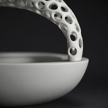 Contemporary Sake Serving Katakuchi Vessel ー加藤 好康 “白磁透文 片口”