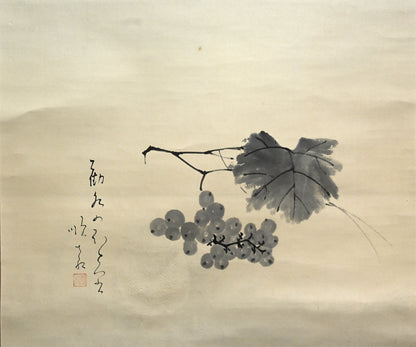 Grape Cluster by Zen Nun ー大石 順教尼 “葡萄之図”