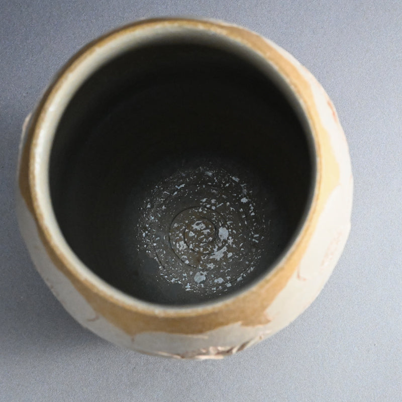 Elegant Contemporary Flower Vase ー寺池 静人 “はな 花瓶”