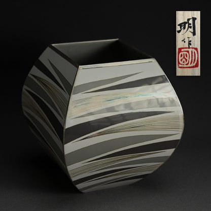 Exhibited Cloisonné Vase ー柴田 明 “有線七宝抽象文花器”