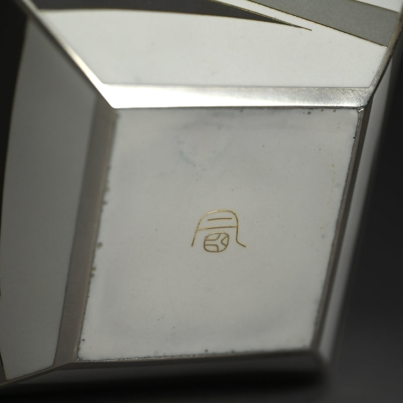 Exhibited Cloisonné Vase ー柴田 明 “有線七宝抽象文花器”