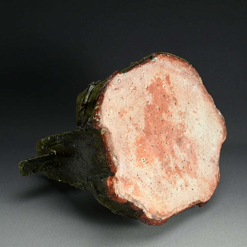 Massive Oribe Vessel with handle ー高内 秀剛 “織部手付鉢”