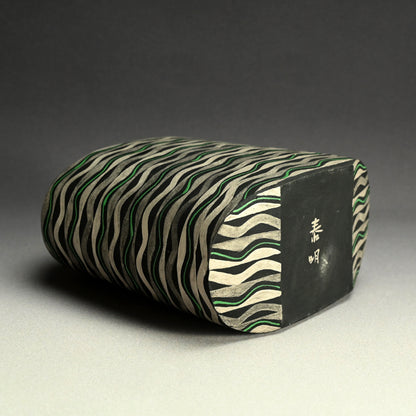Contemporary Vase by Morino (Hiroaki) Taimei ー森野 泰明 "白銀泥彩扁壺"