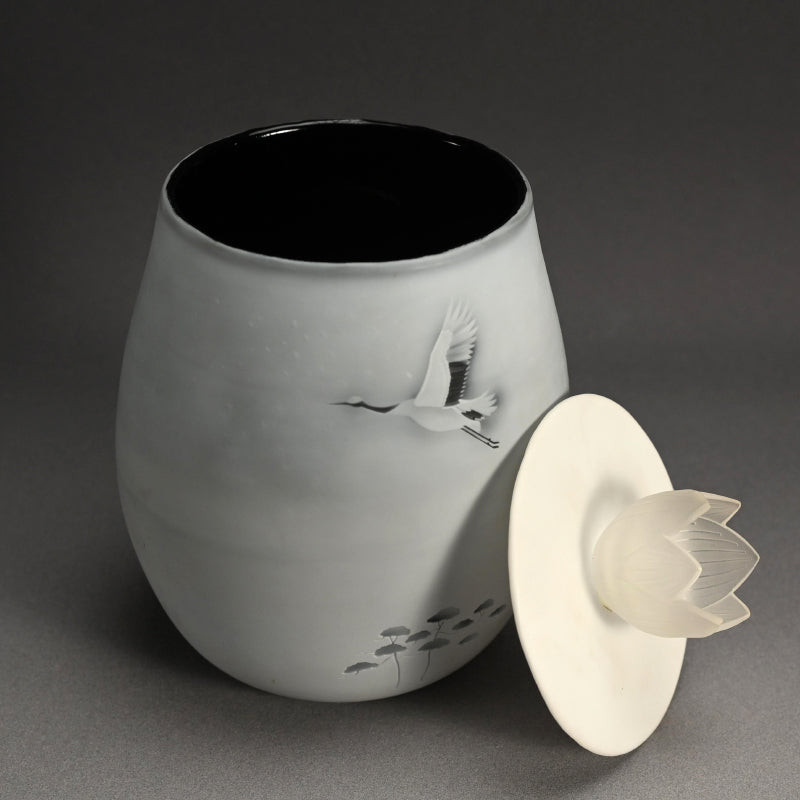 Exquisite Japanese Glass Mizusashi ー松本 正雄