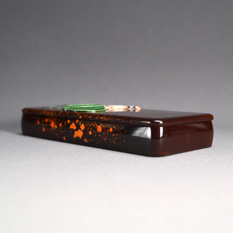 Lacquer Writing Box by Ito Tozan, Kamisaka Sekka and Hyoetsu ー三代 伊東 陶山, 神坂 雪佳, 二代 三木 表悦 “老松双鶴図”